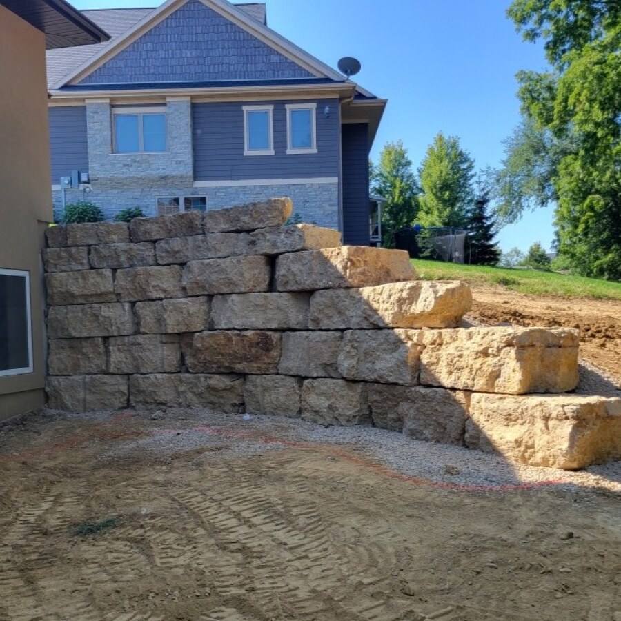 Quarry Outcropping - Hahn Quarry